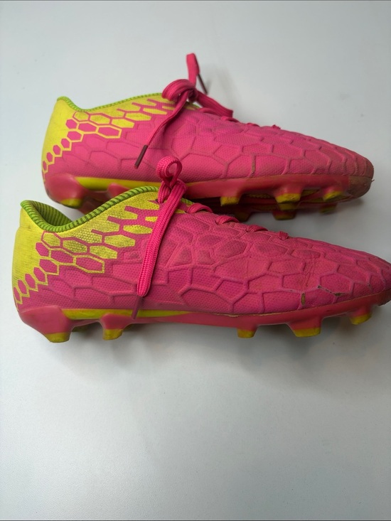 Hawkwell Kids Other - Bright Pink Athletic Cleats Shoes with Neon Yellow Back & Interior Kids size 2